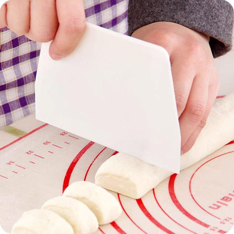1pcs Useful Curved Cream Spatu - đánh giá và giá Dough Scraper Curved